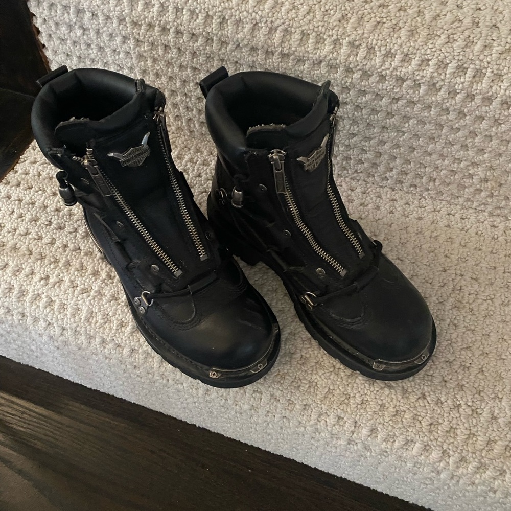 Harley Davidson Black leather riding boots Size 8